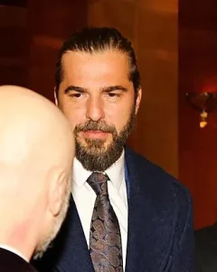 Engin Altan 11zon