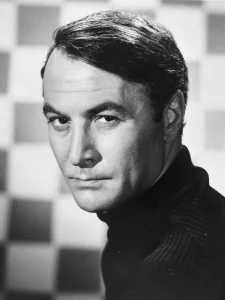 Robert Loggia 