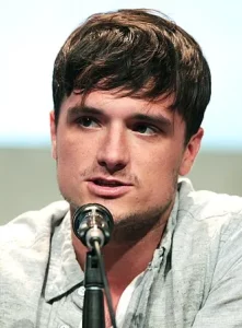 Josh Hutcherson SDCC 2015 11zon