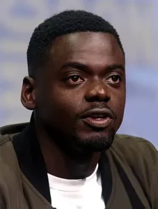 Daniel Kaluuya 2017 11zon