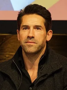 Stuttgart 2023 Comic Con Germany Scott Adkins by RaBoe 013 cropped 11zon