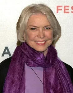 330px Ellen Burstyn at the 2009 Tribeca Film Festival 11zon 1
