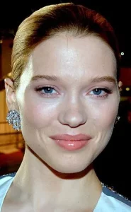Lea Seydoux Cannes 2016 cropped