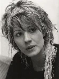 330px Linda Kozlowski 11zon