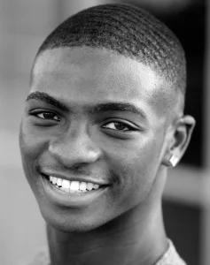 7796faa3e9274e62e667c345c192ebd9 dharon e. Jones 11zon