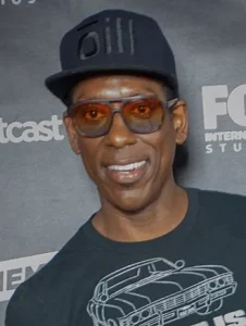 Orlando Jones Outkast Red Carpet 22702203498 cropped 11zon