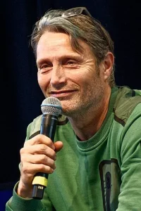 Stuttgart 2022 Comic Con Germany Mads Mikkelsen by RaBoe 007 cropped 11zon